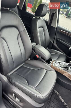 Внедорожник / Кроссовер Audi Q5 2015 в 