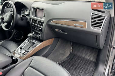 Внедорожник / Кроссовер Audi Q5 2015 в 