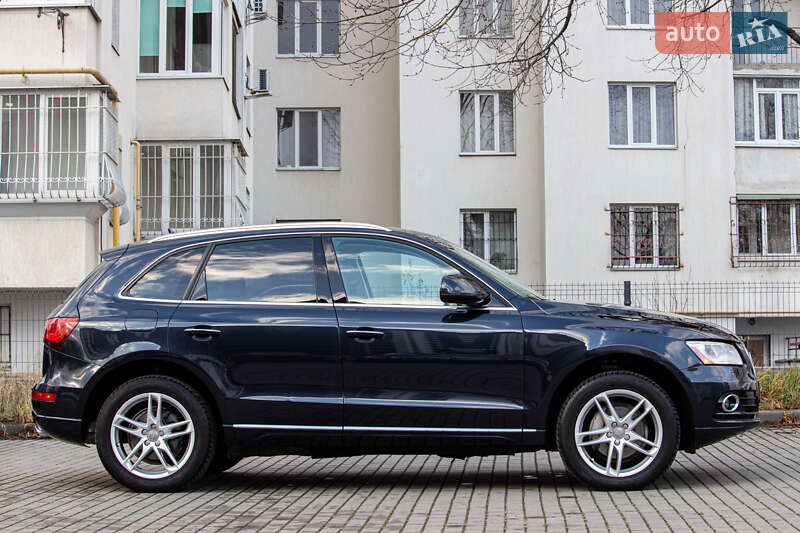 Внедорожник / Кроссовер Audi Q5 2016 в Львове
