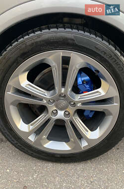 Внедорожник / Кроссовер Audi Q5 2021 в 