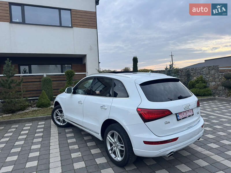 Позашляховик / Кросовер Audi Q5 2016 в Стрию