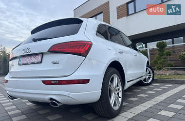 Внедорожник / Кроссовер Audi Q5 2016 в 