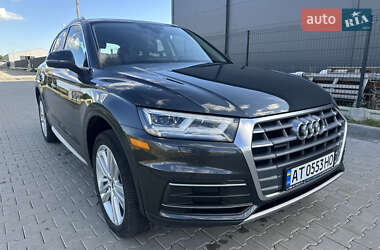 Внедорожник / Кроссовер Audi Q5 2019 в 