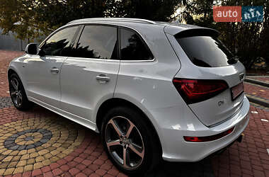 Внедорожник / Кроссовер Audi Q5 2017 в 