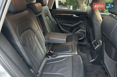 Внедорожник / Кроссовер Audi Q5 2017 в 