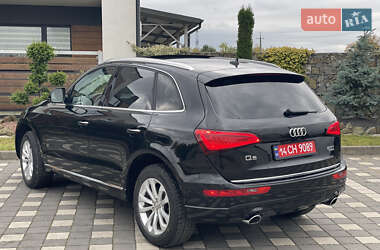 Позашляховик / Кросовер Audi Q5 2016 в 