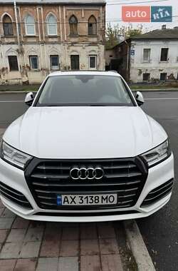 Внедорожник / Кроссовер Audi Q5 2018 в Харькове