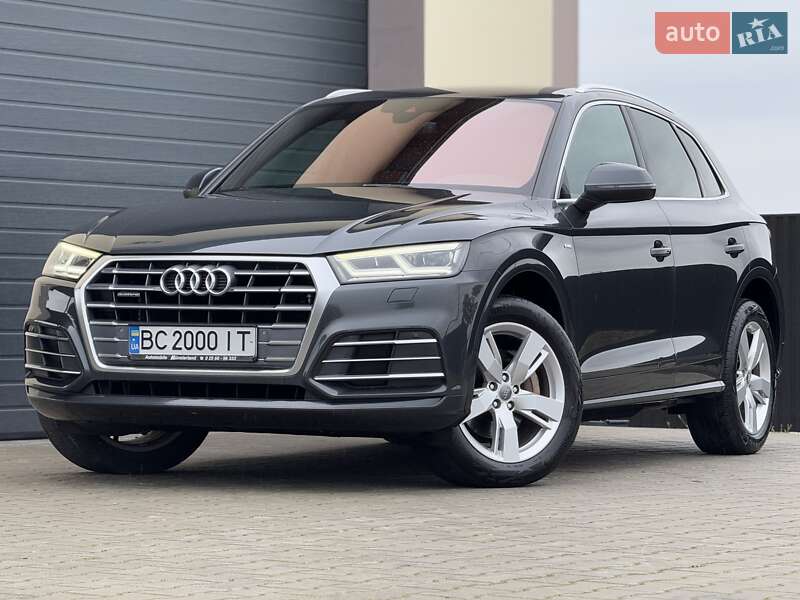 Внедорожник / Кроссовер Audi Q5 2017 в Стрые