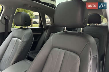 Позашляховик / Кросовер Audi Q5 2018 в 