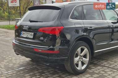 Позашляховик / Кросовер Audi Q5 2015 в 