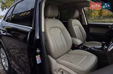 Позашляховик / Кросовер Audi Q5 2015 в 