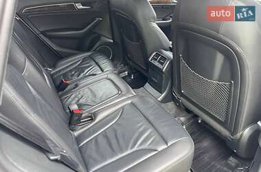 Внедорожник / Кроссовер Audi Q5 2015 в 