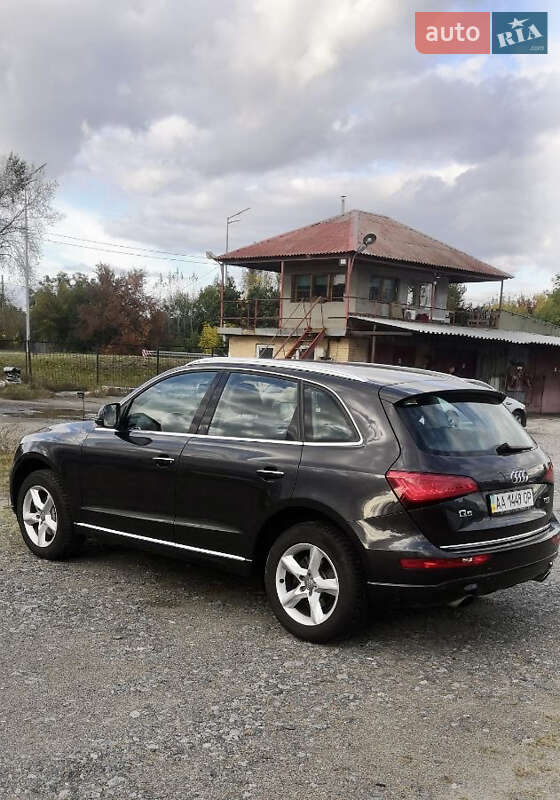 Внедорожник / Кроссовер Audi Q5 2014 в Киеве