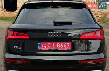 Внедорожник / Кроссовер Audi Q5 2020 в 