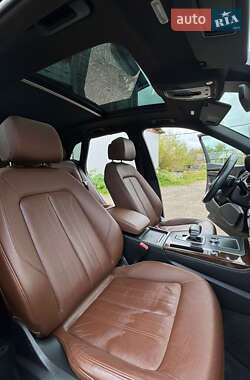 Внедорожник / Кроссовер Audi Q5 2020 в 