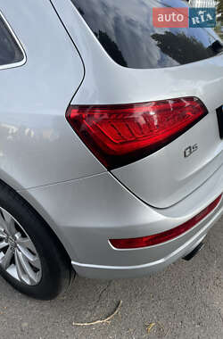 Внедорожник / Кроссовер Audi Q5 2013 в 