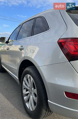 Внедорожник / Кроссовер Audi Q5 2013 в 