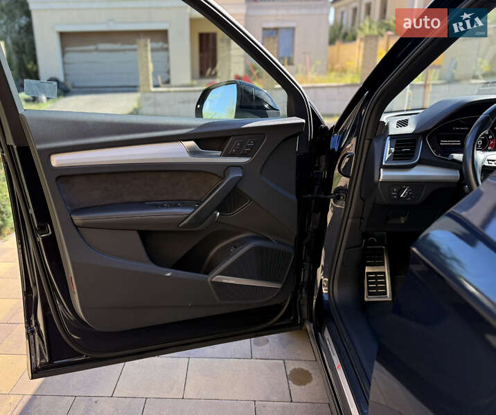 Внедорожник / Кроссовер Audi Q5 2020 в Киеве фото 18 Внедорожник / Кроссовер Audi Q5 2020 в Киеве