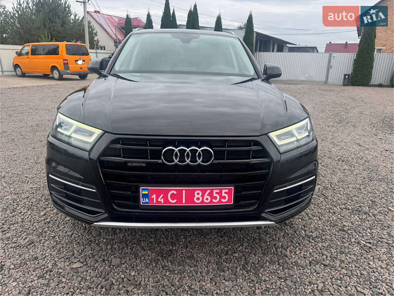 Внедорожник / Кроссовер Audi Q5 2018 в Луцке