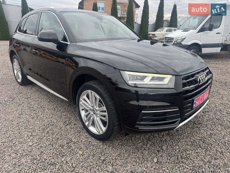 Внедорожник / Кроссовер Audi Q5 2018 в Луцке