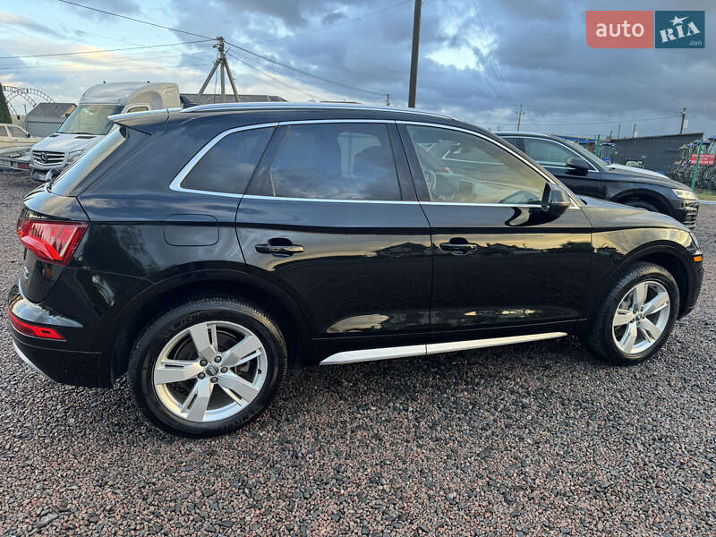 Позашляховик / Кросовер Audi Q5 2018 в Луцьку фото 9 Позашляховик / Кросовер Audi Q5 2018 в Луцьку