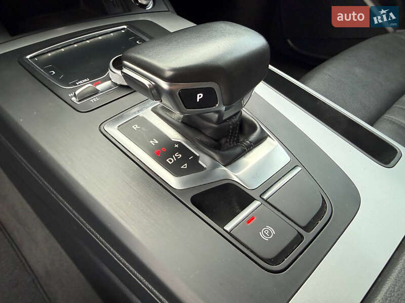 Внедорожник / Кроссовер Audi Q5 2018 в Коломые