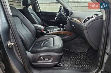 Внедорожник / Кроссовер Audi Q5 2015 в 