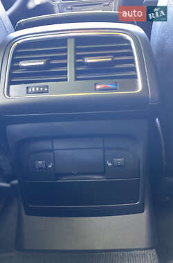Внедорожник / Кроссовер Audi Q5 2010 в 