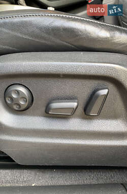 Внедорожник / Кроссовер Audi Q5 2010 в 