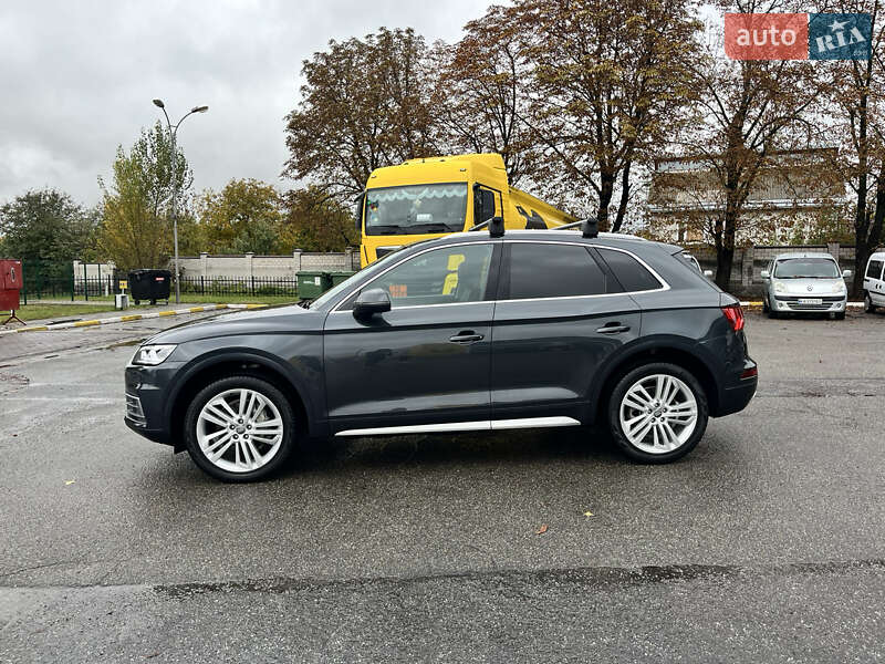 Позашляховик / Кросовер Audi Q5 2019 в Василькові