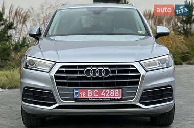 Внедорожник / Кроссовер Audi Q5 2019 в 