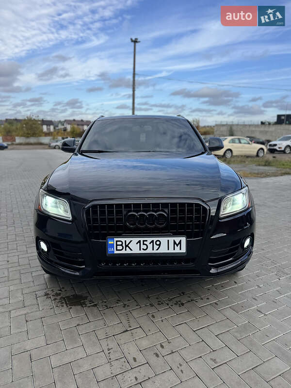 Внедорожник / Кроссовер Audi Q5 2013 в Ровно