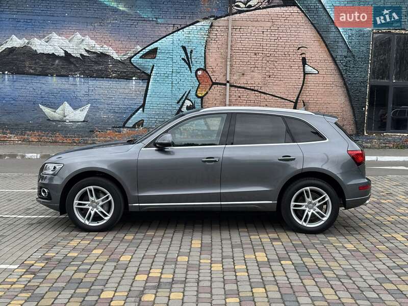 Внедорожник / Кроссовер Audi Q5 2016 в Луцке
