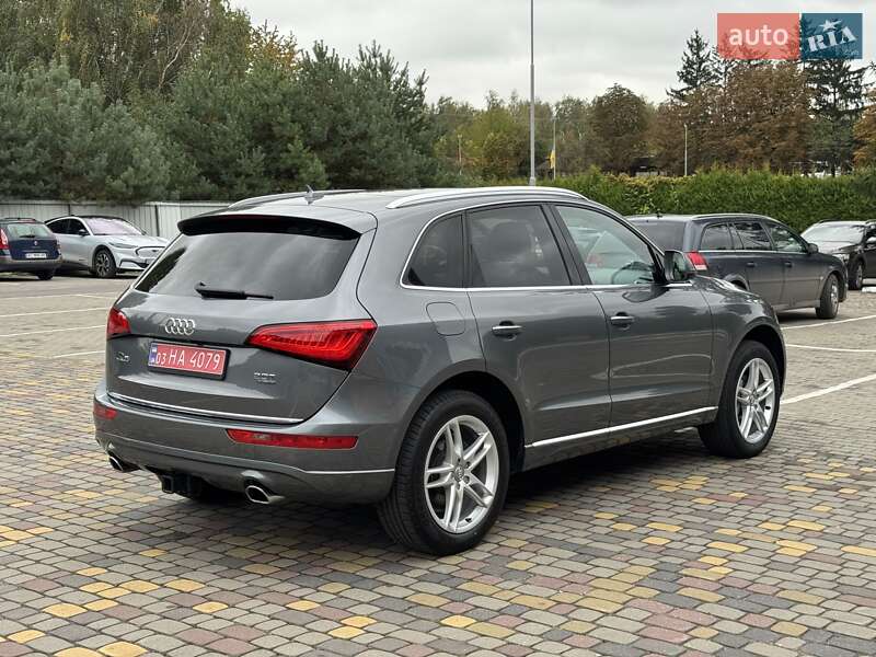 Внедорожник / Кроссовер Audi Q5 2016 в Луцке