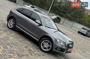 Внедорожник / Кроссовер Audi Q5 2016 в 
