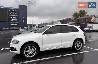 Внедорожник / Кроссовер Audi Q5 2012 в 