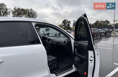 Внедорожник / Кроссовер Audi Q5 2012 в 