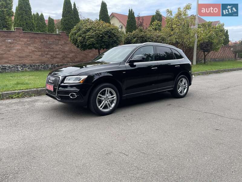 Внедорожник / Кроссовер Audi Q5 2015 в Ровно