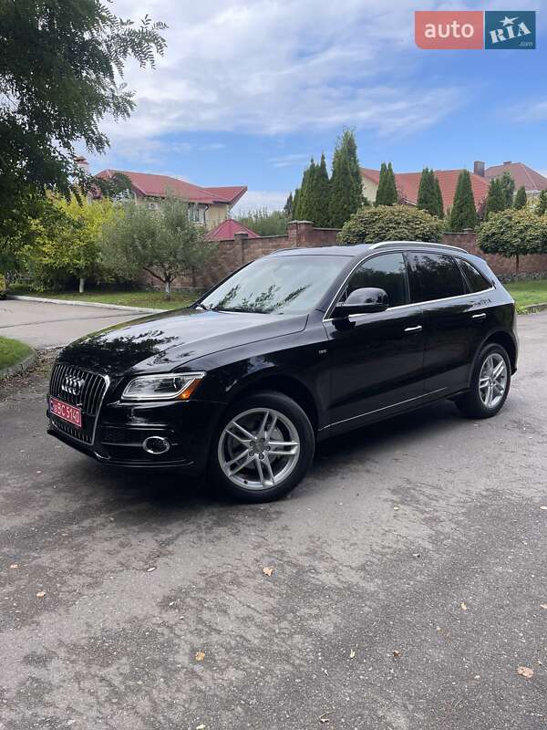 Внедорожник / Кроссовер Audi Q5 2015 в Ровно