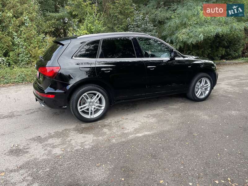 Внедорожник / Кроссовер Audi Q5 2015 в Ровно