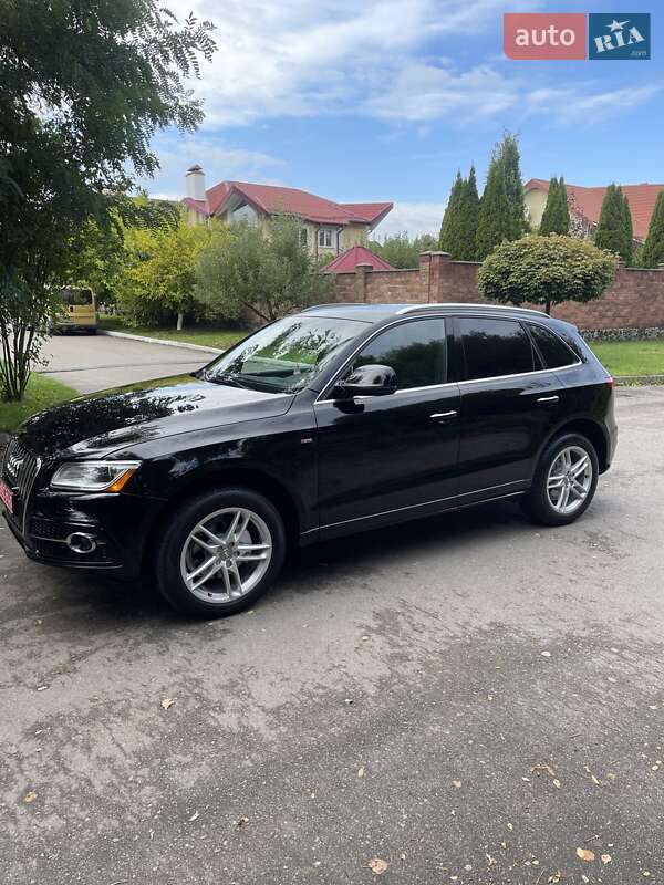 Внедорожник / Кроссовер Audi Q5 2015 в Ровно