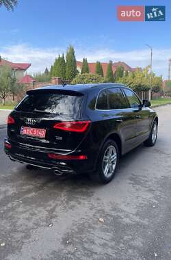 Внедорожник / Кроссовер Audi Q5 2015 в 
