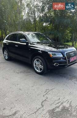 Внедорожник / Кроссовер Audi Q5 2015 в 