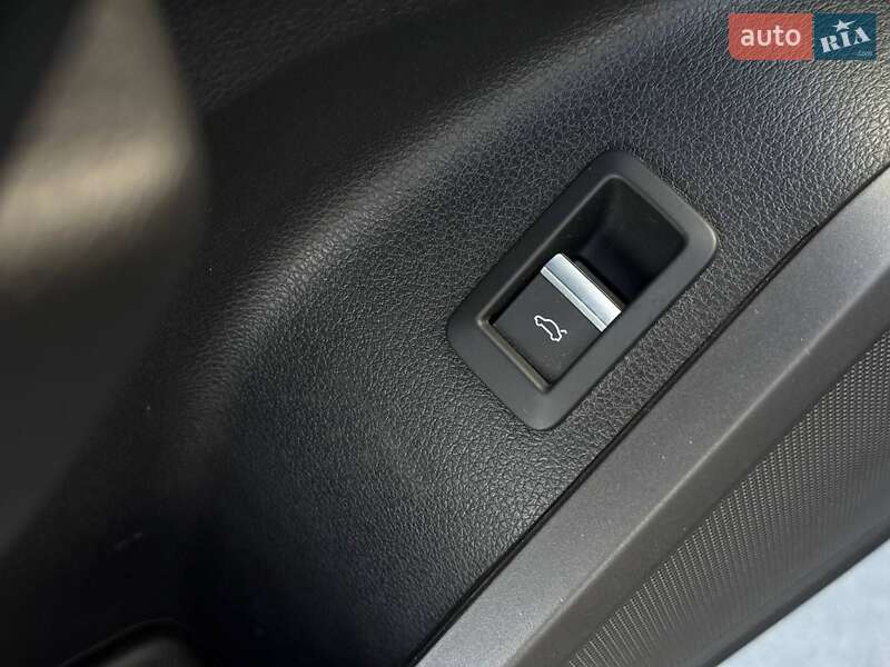 Позашляховик / Кросовер Audi Q5 2017 в Рівному фото 27 Позашляховик / Кросовер Audi Q5 2017 в Рівному