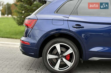Позашляховик / Кросовер Audi Q5 2022 в 