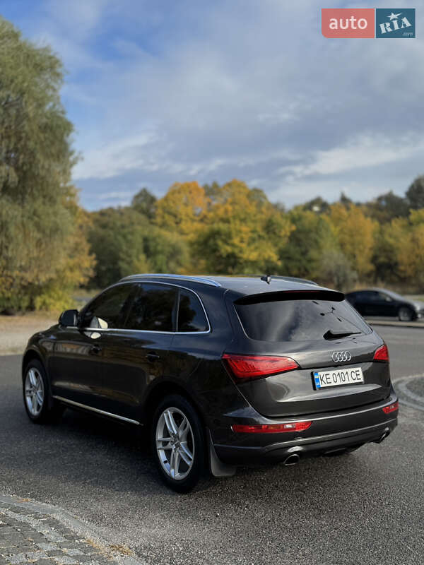 Позашляховик / Кросовер Audi Q5 2014 в Дніпрі