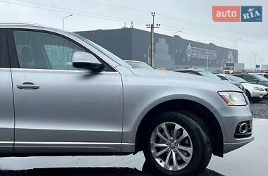 Позашляховик / Кросовер Audi Q5 2015 в 
