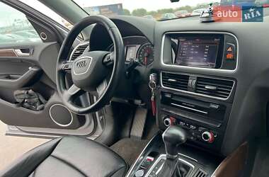 Позашляховик / Кросовер Audi Q5 2015 в 