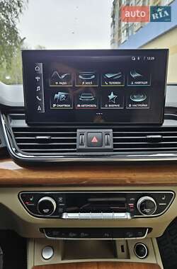 Позашляховик / Кросовер Audi Q5 2021 в  фото 6 Позашляховик / Кросовер Audi Q5 2021 в