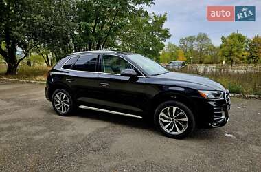Позашляховик / Кросовер Audi Q5 2021 в  фото 11 Позашляховик / Кросовер Audi Q5 2021 в